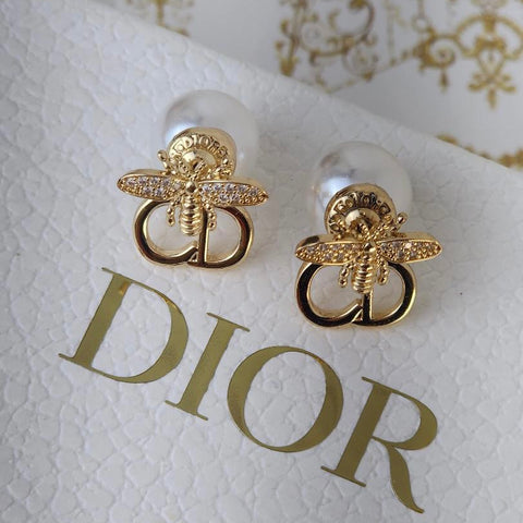 Brinco Dior